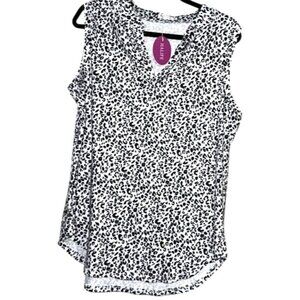 Sleeveless Leopard Print Womens Blouse Halife 1X Polyester/Spandex High-Low Hem